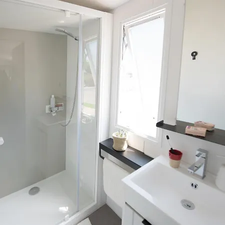 Domaine De La Forge 营地 4*