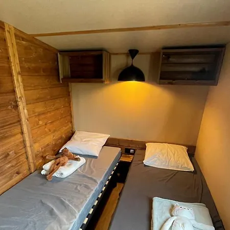 キャンプ場 Domaine De La Forge ラ・テスト・ド・ビュシュ