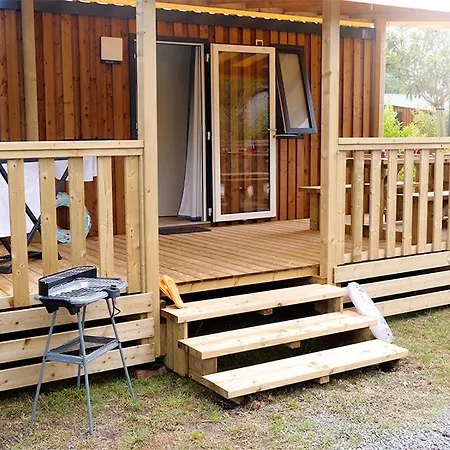 Domaine De La Forge 营地 4*