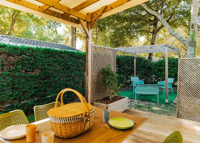 Kemping Domaine De La Forge 4*